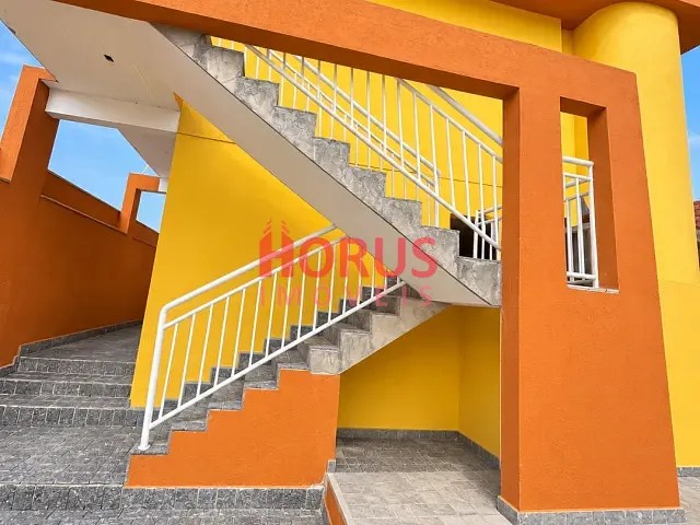 Prédio com 300m², para alugar, no bairro Vila Santa Maria em São Paulo
