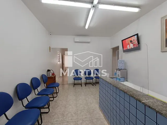 Prédio com 473m², à venda, no bairro Vila Pirajussara em São Paulo