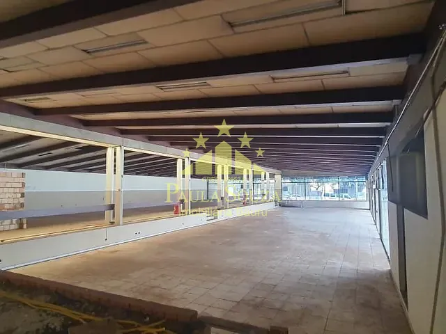 Prédio com 1617m², para alugar, no bairro Centro em Bauru