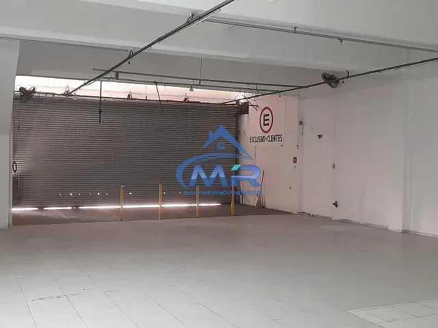 Prédio com 454m², à venda, no bairro Vila Marieta em São Paulo