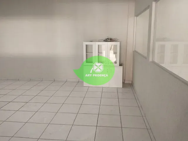 Prédio com 900m², para alugar, no bairro Centro em Sorocaba