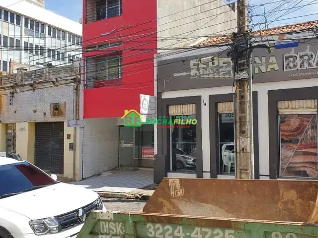 Prédio com 224m², à venda, no bairro Centro em Teresina