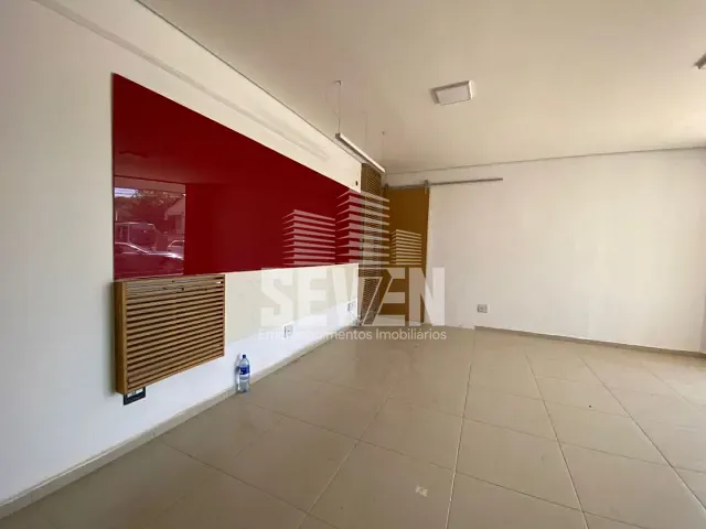 Prédio com 1434m², para alugar, no bairro Vila Souto em Bauru