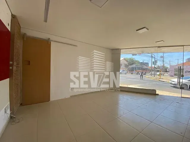 Prédio com 1434m², para alugar, no bairro Vila Souto em Bauru