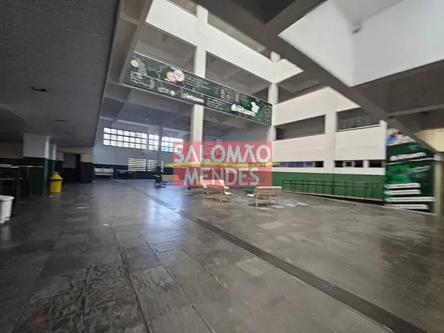 Prédio à venda ou para alugar, no bairro São Brás em Belém