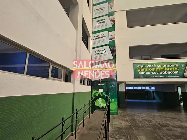 Prédio à venda ou para alugar, no bairro São Brás em Belém