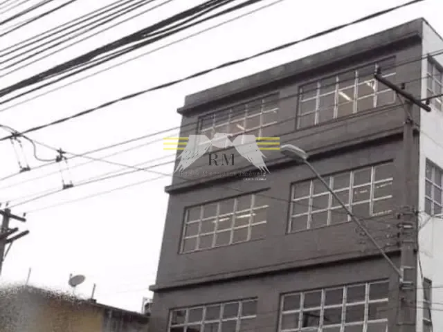 Prédio com 600m², à venda, no bairro Vila Carrão em São Paulo