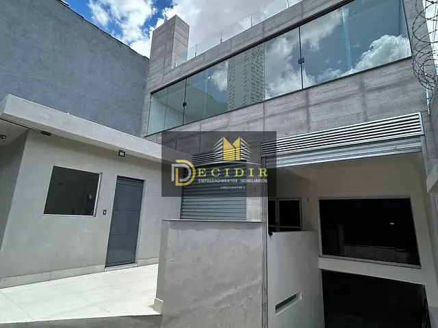 Prédio com 900m², para alugar, no bairro Quarta Parada em São Paulo