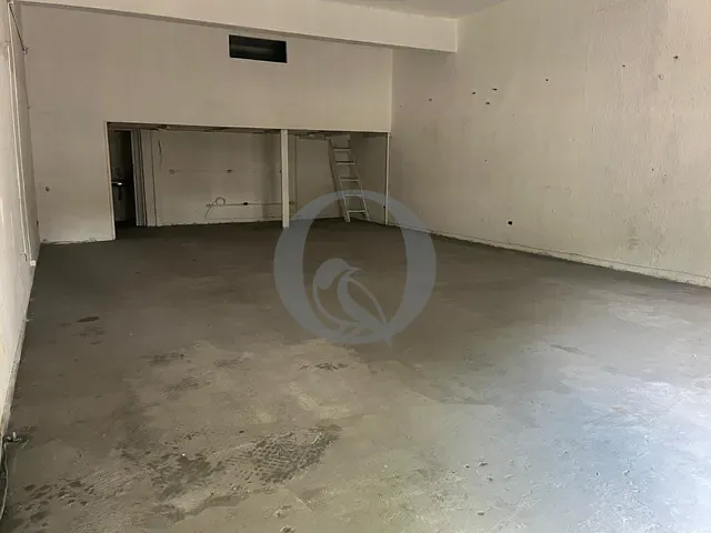 Prédio à venda, no bairro Vila Regente Feijó em São Paulo