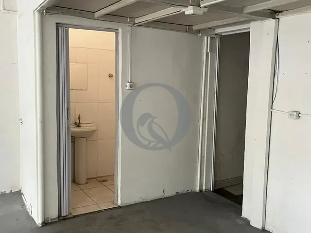 Prédio à venda, no bairro Vila Regente Feijó em São Paulo