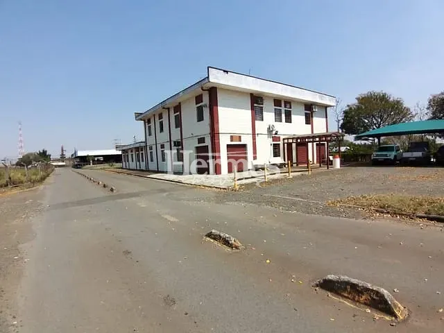 Sala com 4000m², para alugar, no bairro Cascata em Paulínia