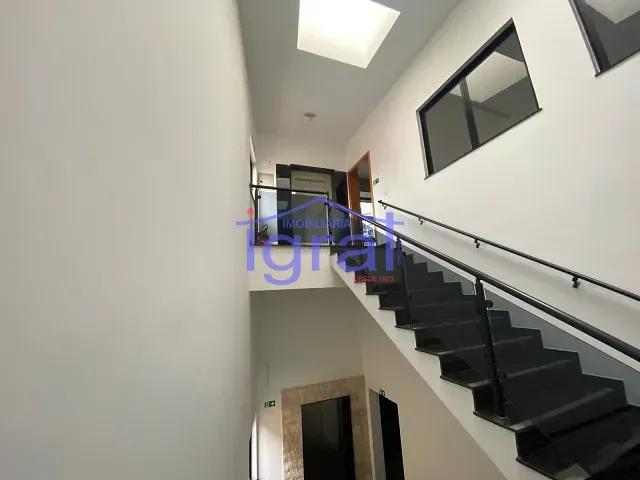 Prédio para alugar, no bairro Vila Guarani (Z Sul) em São Paulo