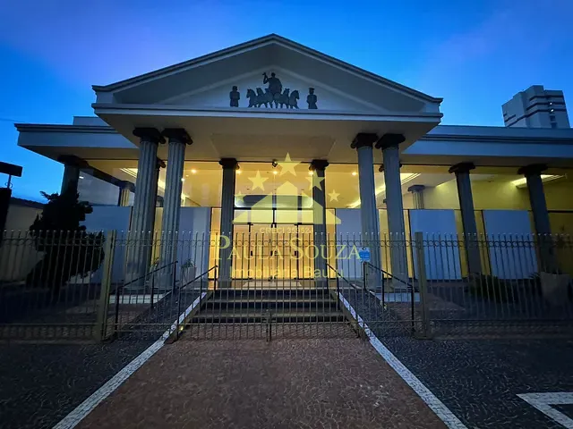 Prédio com 756m², à venda ou para alugar, no bairro Vila Mesquita em Bauru