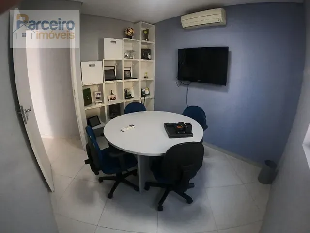 Prédio com 180m², à venda ou para alugar, no bairro Chácara Seis de Outubro em São Paulo