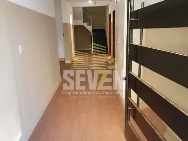 Prédio com 316m², para alugar, no bairro Centro em Bauru