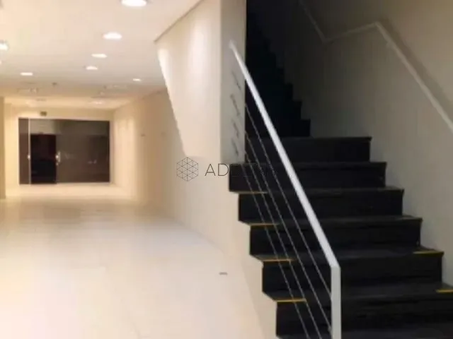 Prédio para alugar, no bairro Sumarezinho em São Paulo