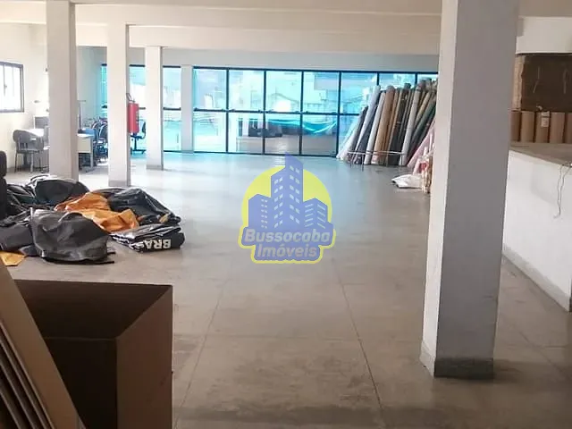 Prédio com 900m², à venda ou para alugar, no bairro Jardim D Abril em Osasco
