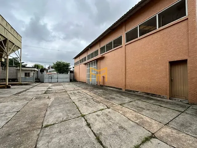 Galpão / Barracão com 4654m², à venda ou para alugar, no bairro Guamá em Belém