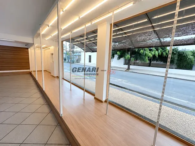 Prédio com 320m², à venda, no bairro Centro em Indaiatuba