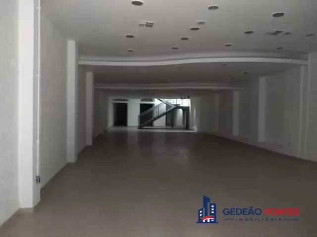 Prédio com 280m², para alugar, no bairro Boa Vista em Recife