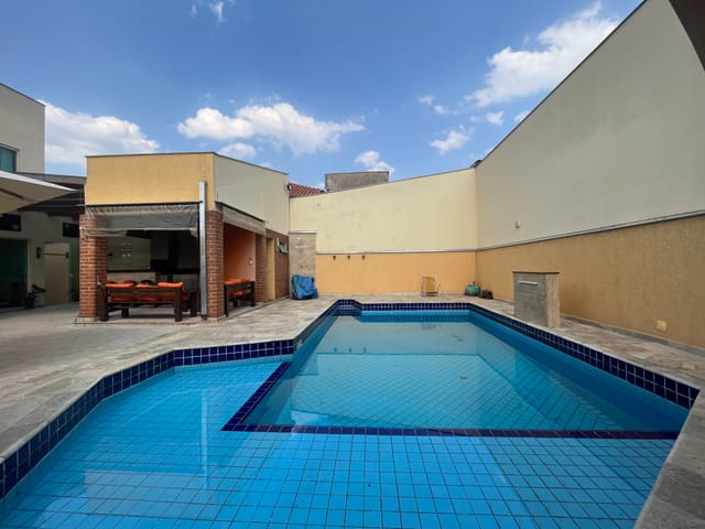 Foto do Prédio - Sobrado à venda, Jardim do Sol - Comercial - 3 pisos - 7 Quartos - Zoneamento ZC4 - Piscina - 6 Banheiros - Garagem | Guepardo Imob