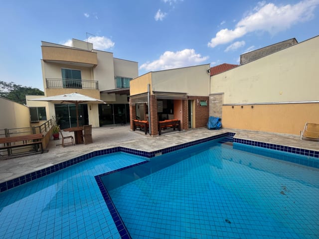 Foto do Prédio - Sobrado à venda, Jardim do Sol - Comercial - 3 pisos - 7 Quartos - Zoneamento ZC4 - Piscina - 6 Banheiros - Garagem | Guepardo Imob