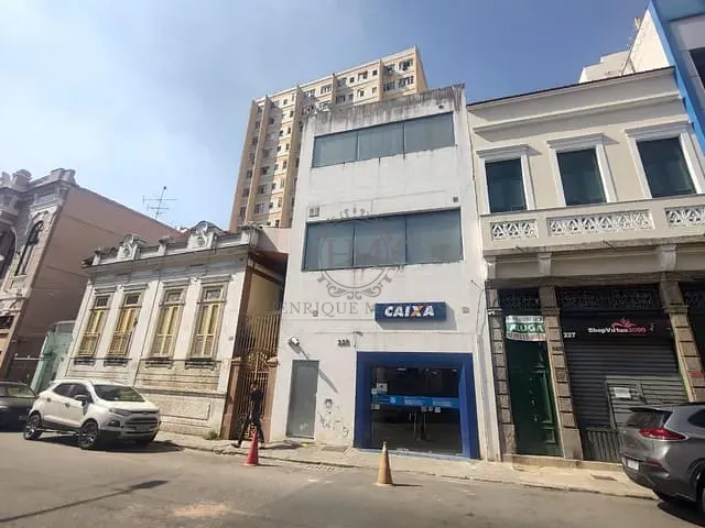 Prédio com 750m², à venda ou para alugar, no bairro Centro em Rio de Janeiro