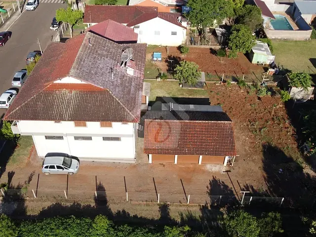 Prédio com 377m², à venda, no bairro Canabarro em Teutônia