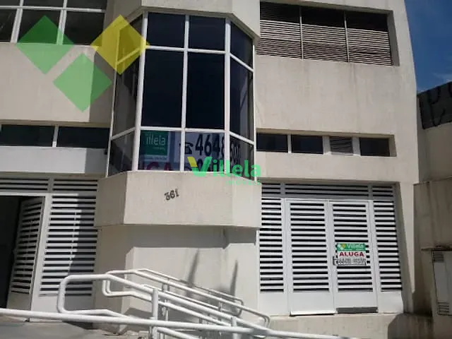 Prédio com 426m², para alugar, no bairro Centro em Poá