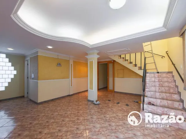 Prédio para alugar, no bairro Capão da Imbuia em Curitiba