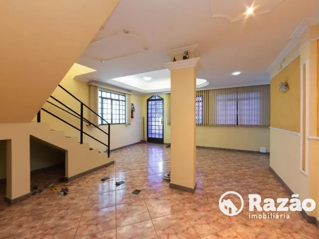 Casa para alugar, no bairro Capão da Imbuia em Curitiba
