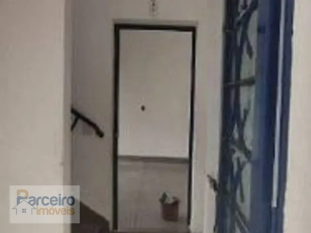 Prédio com 200m², disponível, no bairro ITAQUERA em São Paulo