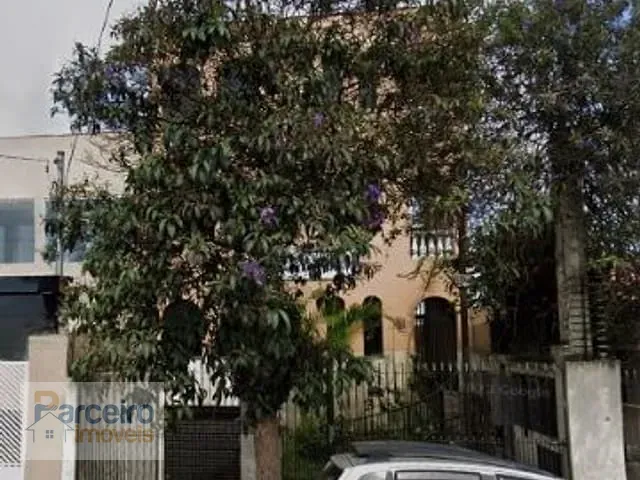 Prédio com 200m², disponível, no bairro ITAQUERA em São Paulo