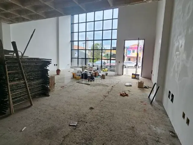 Prédio com 460m², para alugar, no bairro Água Fria em São Paulo