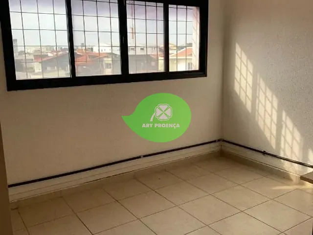 Prédio com 160m², à venda, no bairro Vila Haro em Sorocaba