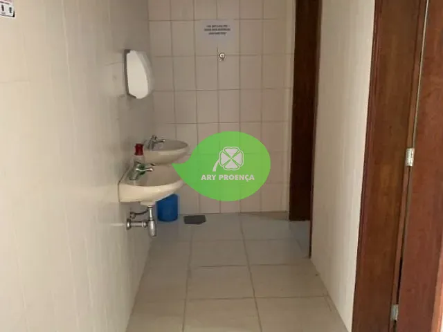 Prédio com 160m², à venda, no bairro Vila Haro em Sorocaba