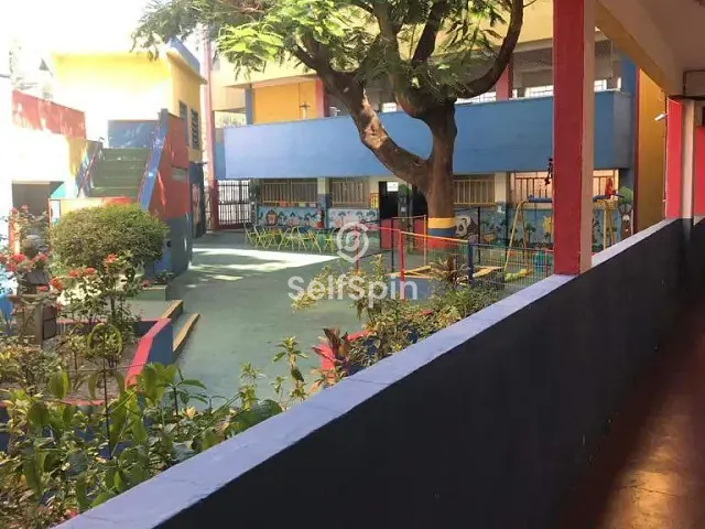 Prédio para alugar, no bairro Barro Vermelho em São Gonçalo