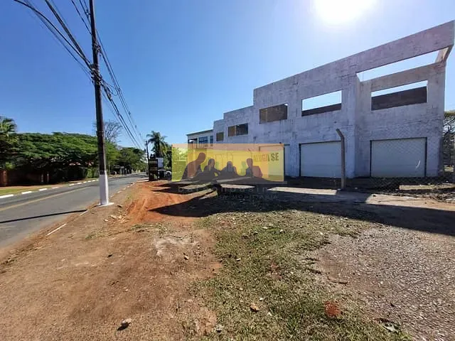Prédio com 300m², para alugar, no bairro Chácara Santa Margarida em Campinas