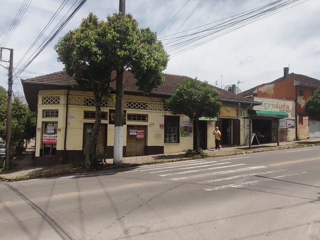 Prédio à venda, no bairro São Leopoldo em Caxias do Sul