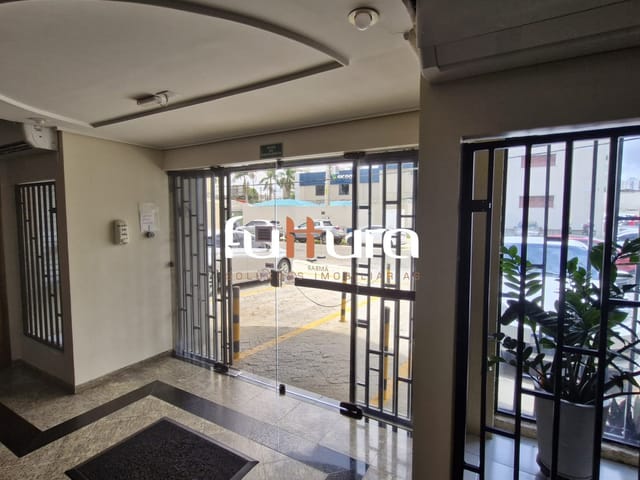 Prédio com 572m², à venda, no bairro Setor Aeroporto em Goiânia