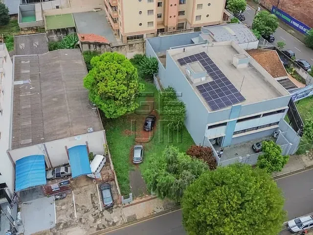 Prédio com 1200m², para alugar, no bairro Centro em Londrina