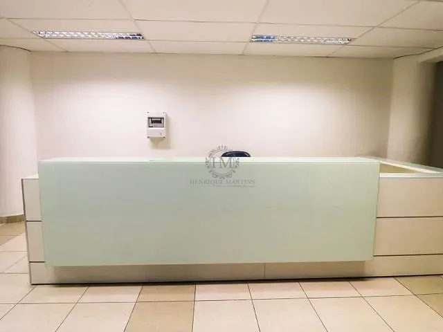 Prédio com 3550m², à venda, no bairro São Cristóvão em Rio de Janeiro