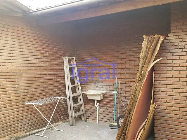 Prédio com 225m², à venda ou para alugar, no bairro Vila Guarani (Z Sul) em São Paulo