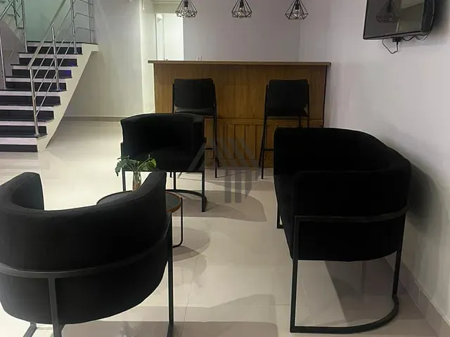 Prédio com 420m², para alugar, no bairro Umarizal em Belém
