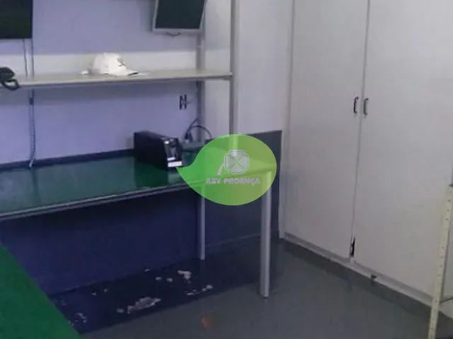Prédio com 300m², à venda, no bairro Vila Haro em Sorocaba