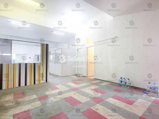 Prédio para alugar, no bairro Vila Nossa Senhora das Vitórias em Mauá