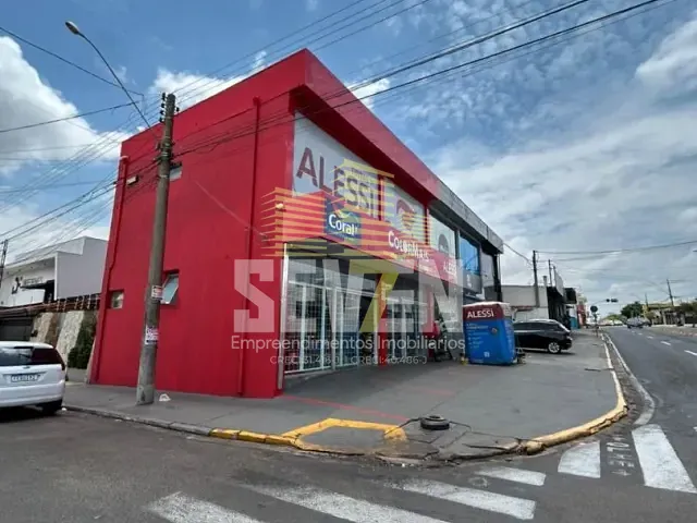 Prédio com 242m², à venda, no bairro Vila Santa Tereza em Bauru