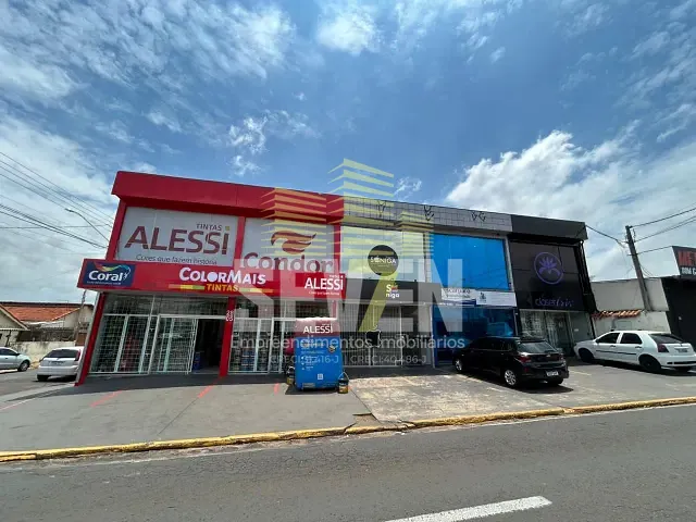 Prédio com 242m², à venda, no bairro Vila Santa Tereza em Bauru