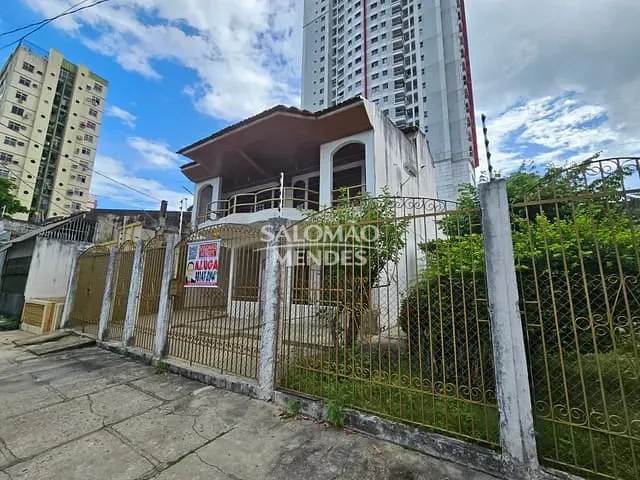 Prédio para alugar, no bairro BATISTA CAMPOS em Belém