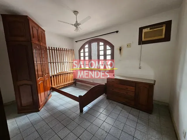 Prédio para alugar, no bairro Condor em Belém